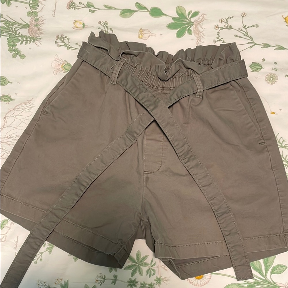 Stylish Olive Green Paperbag Shorts
